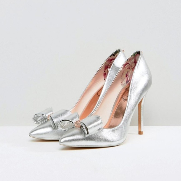 Ted Baker Azeline Silver Pumps With Bow 